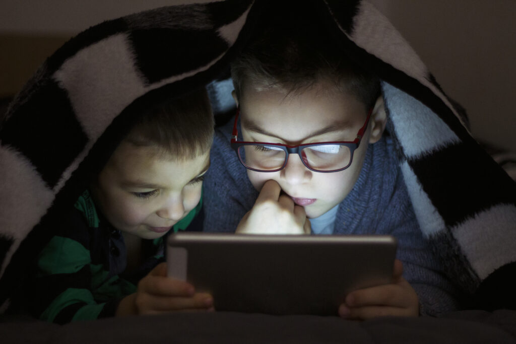 Screen Time and Mental Health: How Excessive Screen Use Contributes to Anxiety, Depression, and Stress